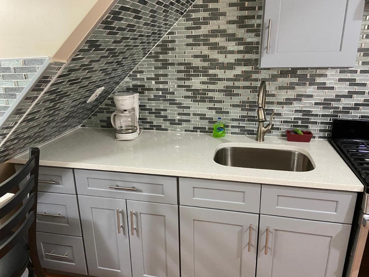 Affordable Room In Queens นิวยอร์ก ภายนอก รูปภาพ